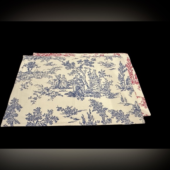 Set 2 Red White Reversible Blue White Toile Placemats, French Country Toile - Picture 2 of 3